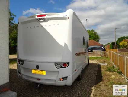 Bessacarr E450  2012