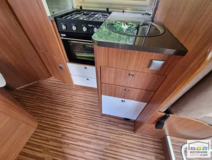 Adria Matrix 650 SF 2012