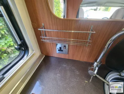 Adria Matrix 650 SF 2012