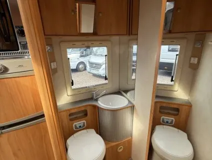 Adria Coral 690sp 2008