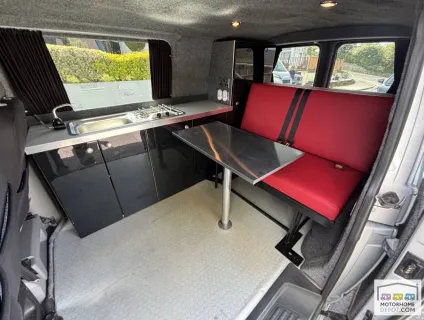 Volkswagen T5.1   2011