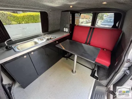 Volkswagen T5.1   2011