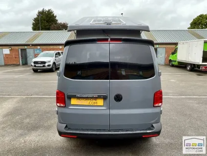 Volkswagen Transporter  2021