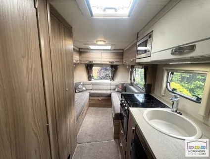 Swift Escape 622 2016