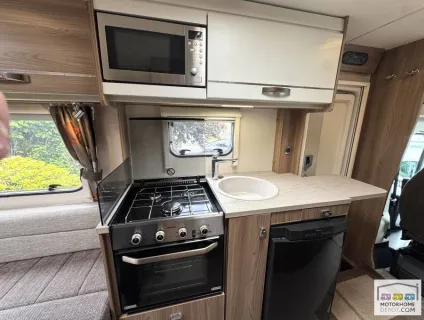 Swift Escape 622 2016