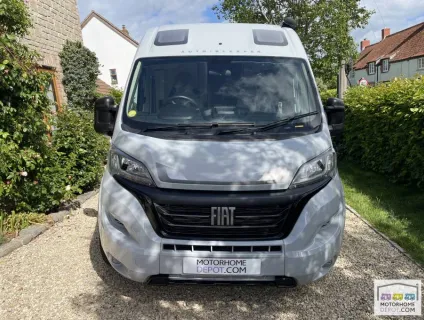 Auto-Sleepers Warwick XL 2025