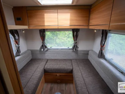 Swift Escape 686 2014