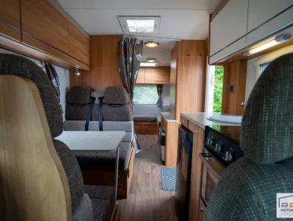 Swift Escape 686 2014