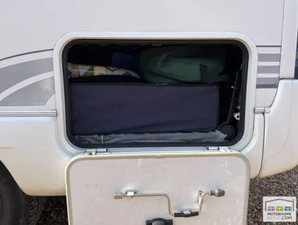 Rapido 741F  2002