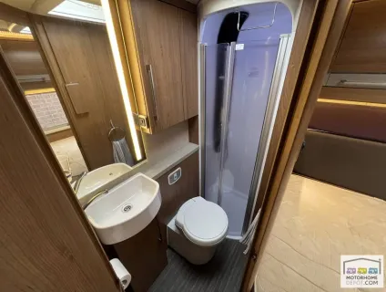 Auto-Trail Tracker FB 2014