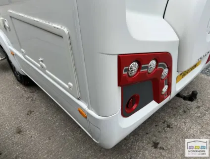 Auto-Trail Tracker FB 2014