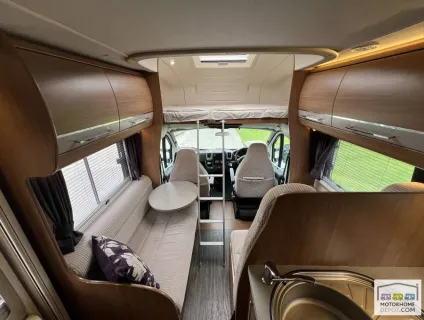 Auto-Trail Tracker FB 2014