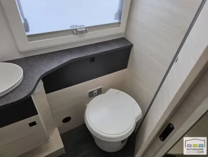 Chausson Titanium Ultimate  720  2023