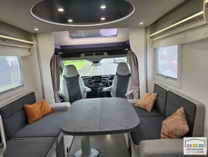 Chausson Titanium Ultimate  720  2023