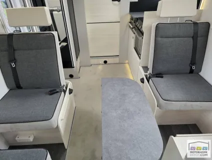 Chausson Titanium Ultimate  720  2023