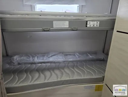 Chausson Titanium Ultimate  720  2023