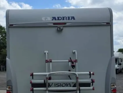 Adria Vision I647 SG 2010