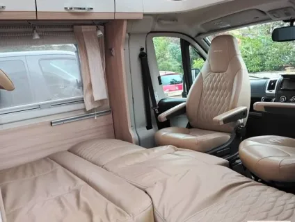 Burstner Nexxo Sovereign T690G 2017