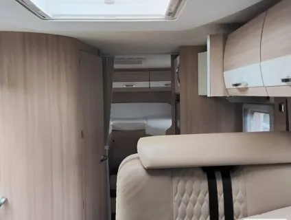 Burstner Nexxo Sovereign T690G 2017