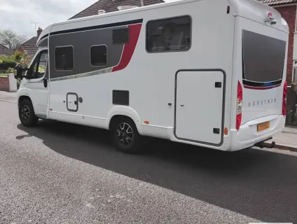Burstner Nexxo Sovereign T690G 2017