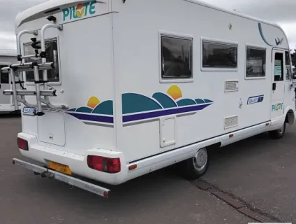 Pilote Galaxy 901 2003