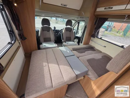 Swift Esprit 484 2015