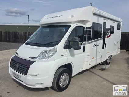 Swift Esprit 484 2015