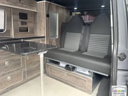 Volkswagen T6.1  2022
