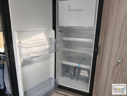 Elddis Autoquest  CV20 2024