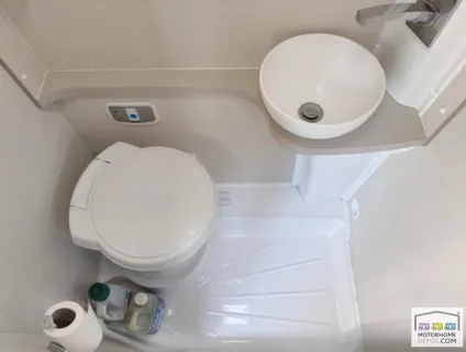 Elddis Autoquest  CV20 2024
