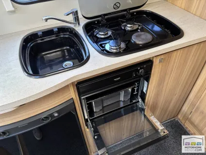 Elddis Majestic 105 2015