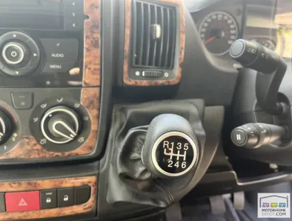 Elddis Autoquest  145 2015