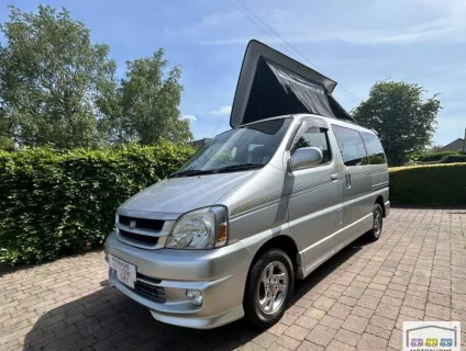 Toyota Hiace Campervan 2002