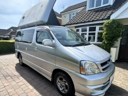 Toyota Hiace Campervan 2002