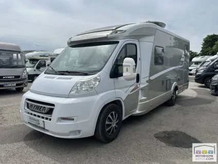 Hymer T-674   2010