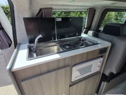 Volkswagen T28 S Line 2016