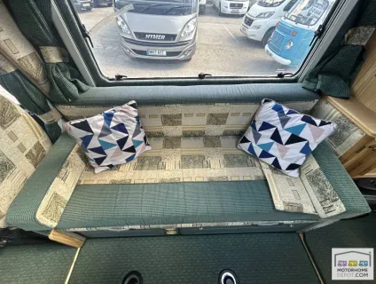 Auto-Sleepers Executive  2005