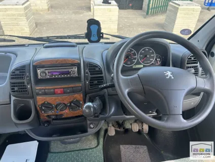 Auto-Sleepers Executive  2005