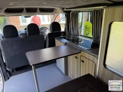 Citroen Dispatch  2012