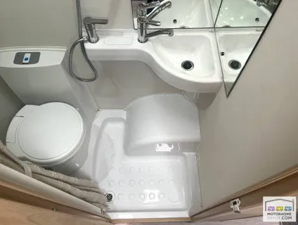 Elddis Sunseeker 195 2016
