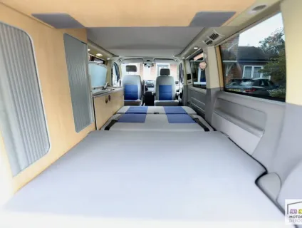 Volkswagen California  2006