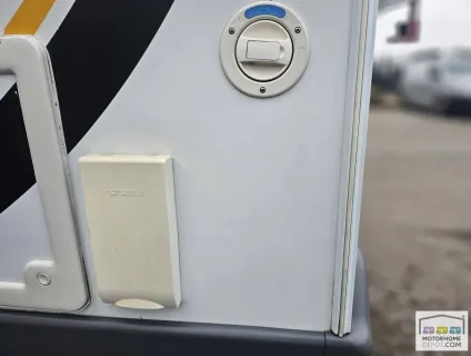 Auto-Trail Tribute 715 2015