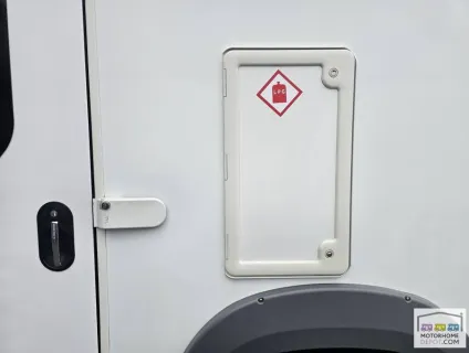 Auto-Trail Tribute 715 2015