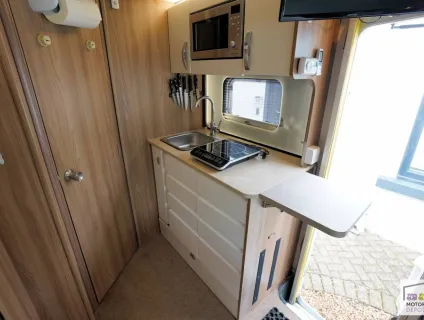 Bessacarr 424  2017