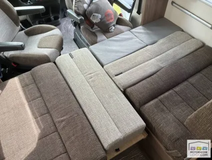 Swift Escape 664 2015