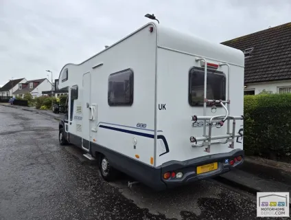 Swift Escape 686 2010