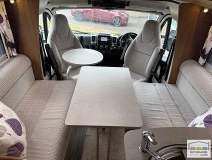 Auto-Trail Tracker FB 2018