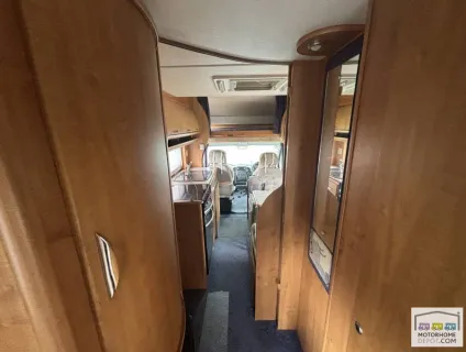 Auto-Trail Apache 700 2004