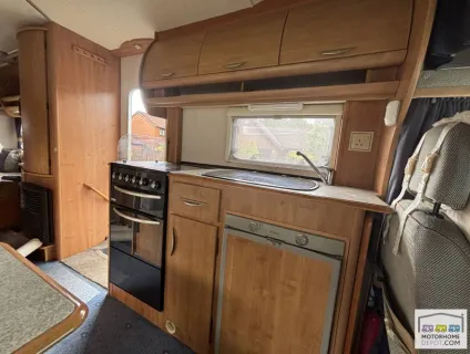 Auto-Trail Apache 700 2004