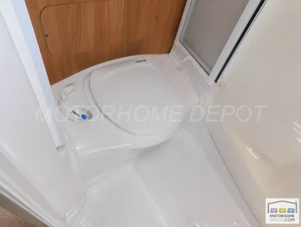 Swift Sundance  636 L  2013